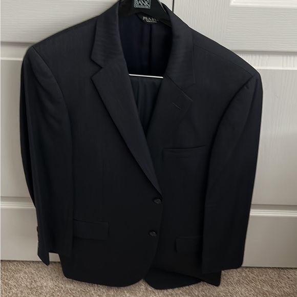 Man’s Joseph, a banks, two piece man’s suit - Picture 2 of 7